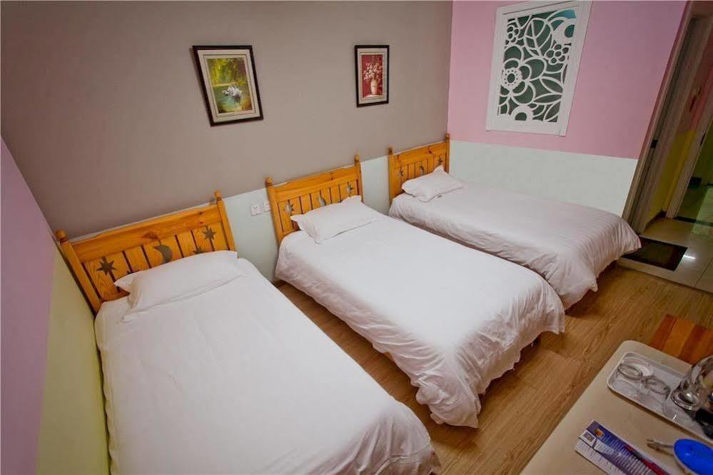 Peking Uni Youth Hostel Bagian luar foto